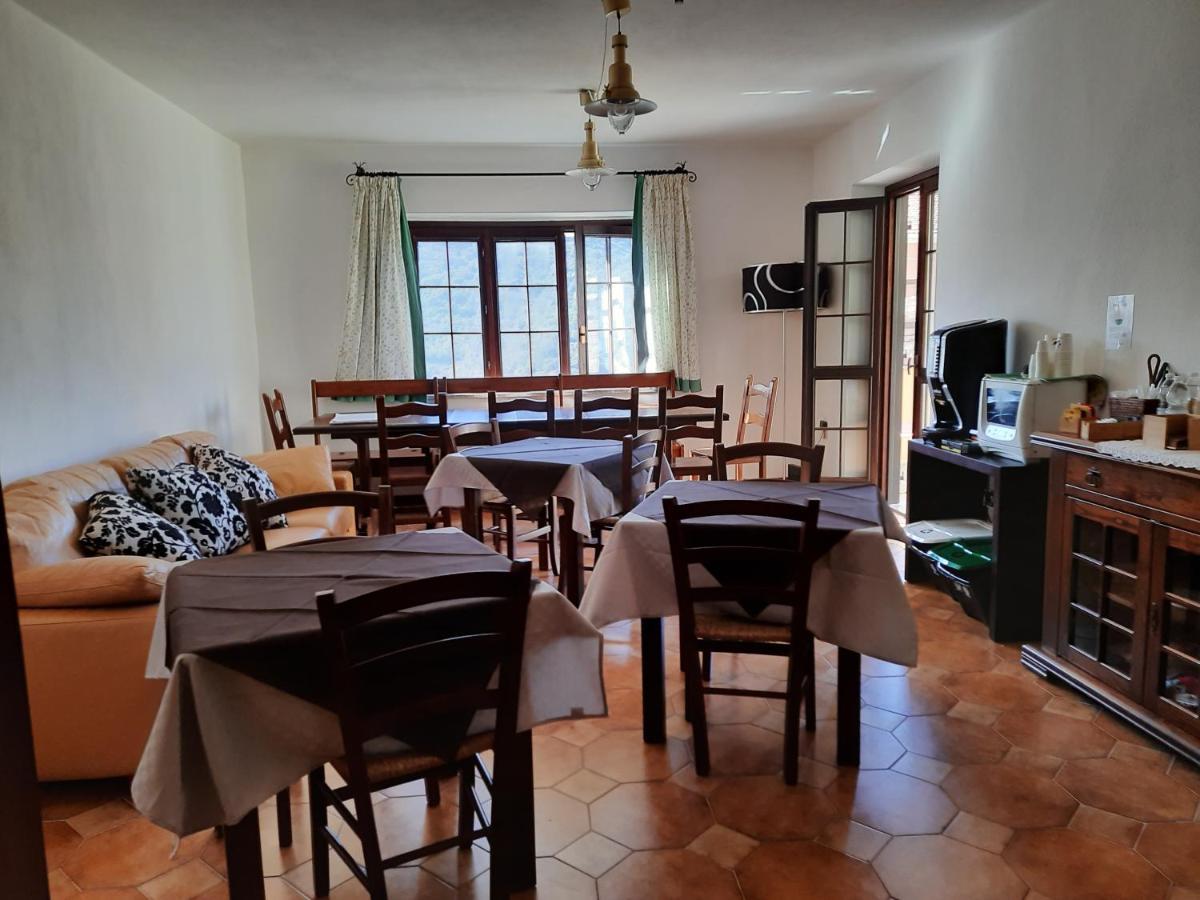 Sa Stiddiosa Guesthouse Gadoni Ngoại thất bức ảnh