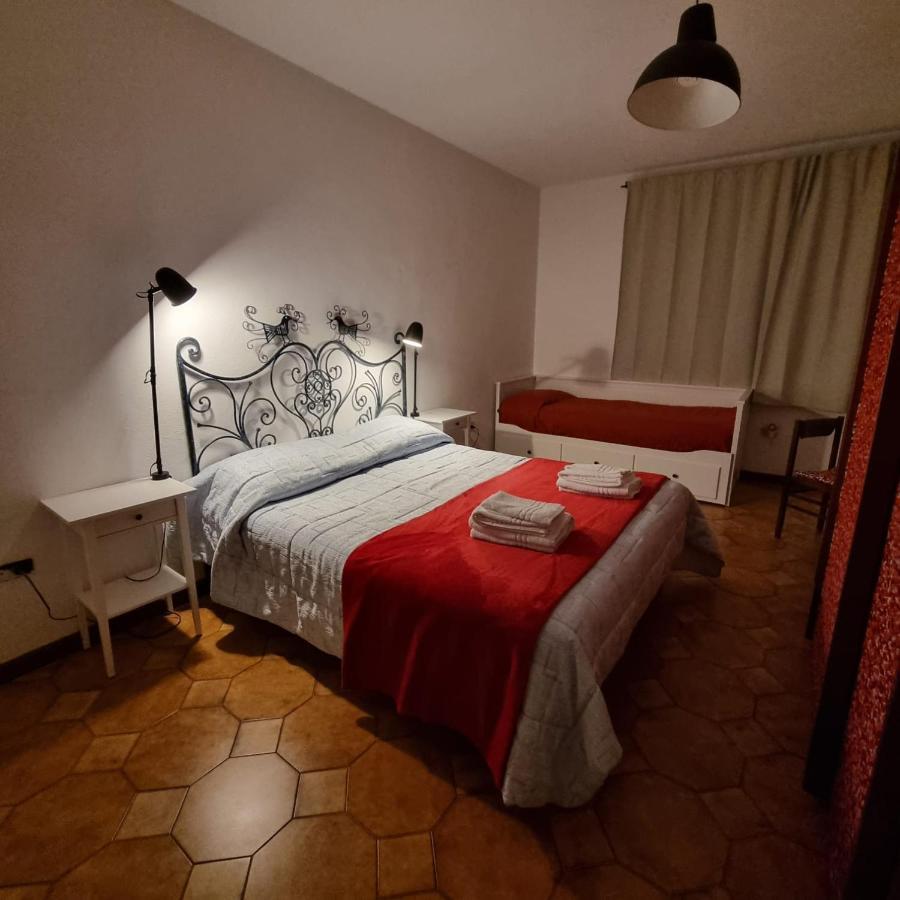Sa Stiddiosa Guesthouse Gadoni Ngoại thất bức ảnh