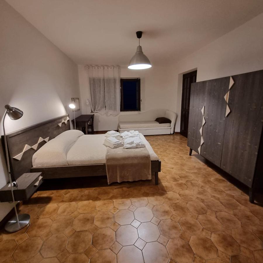 Sa Stiddiosa Guesthouse Gadoni Ngoại thất bức ảnh